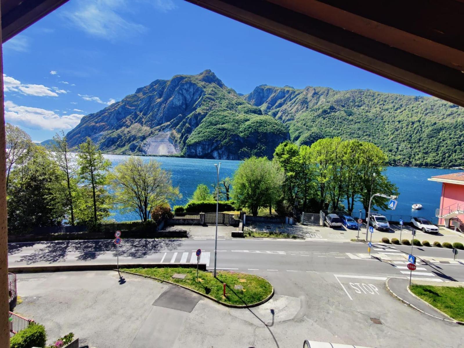 La Meridiana Sul Lago Abbadia Lariana Chambre photo